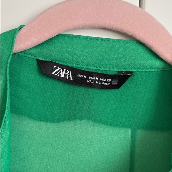 Zara Emerald Green Ruffle Sleeve Blouse Mandarin Collar, Size M - Picture 2 of 10